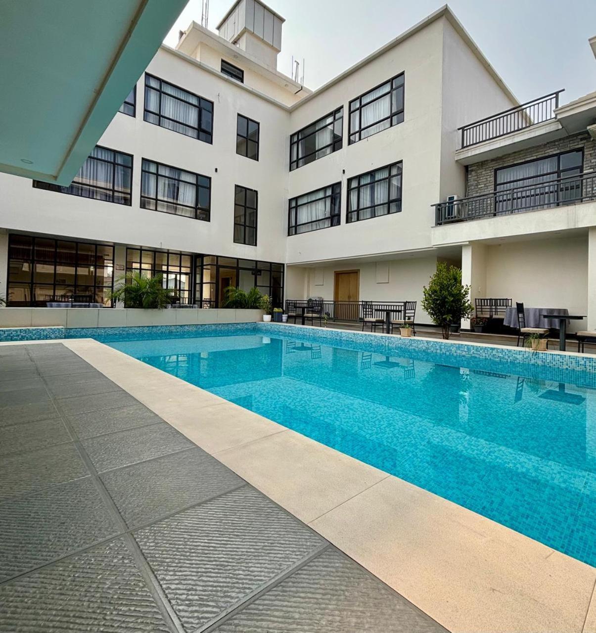 Hotel Gulmohar Bharatpur  Exterior foto